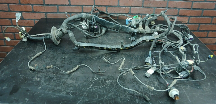 13 Dodge Challenger SRT Headlamp to Dash Wire Wiring Harness 68164174ab Damaged
