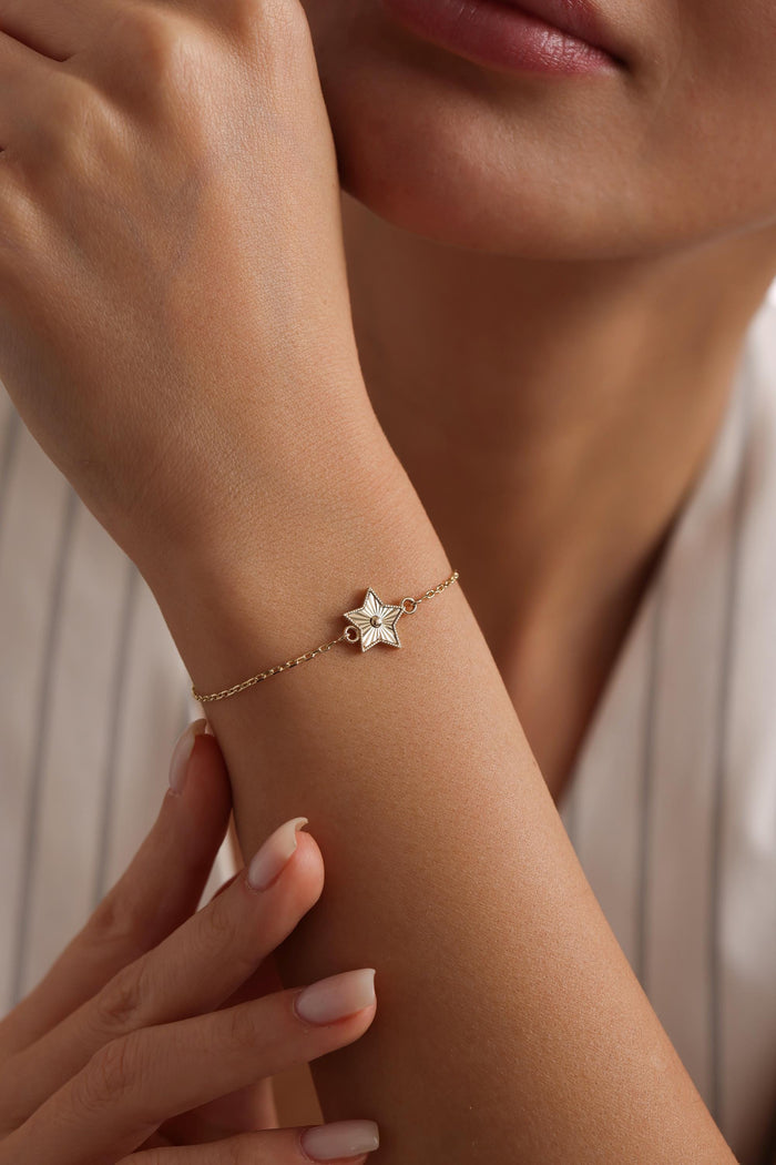 14K Solid Gold Star Bracelet