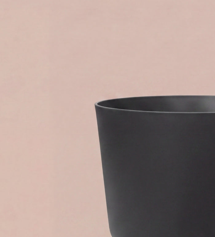 Black Elho Greenville Pot 16cm