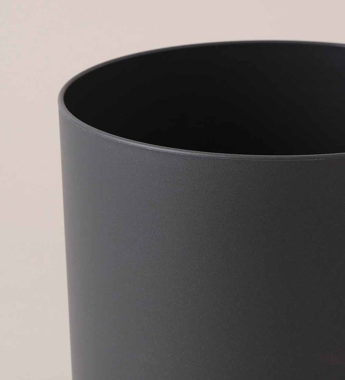 Dark Grey Elho Matt  Pot (22cm)