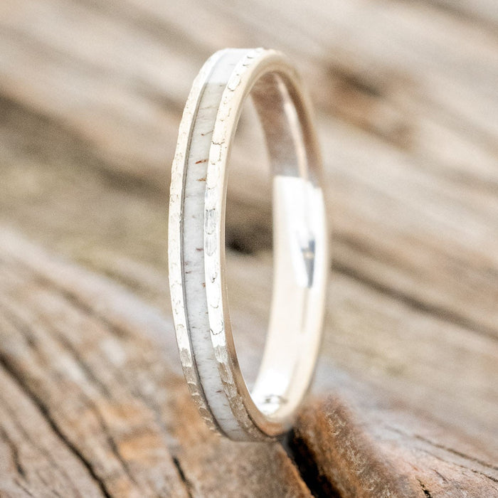 Silver / Hammered / 3mm