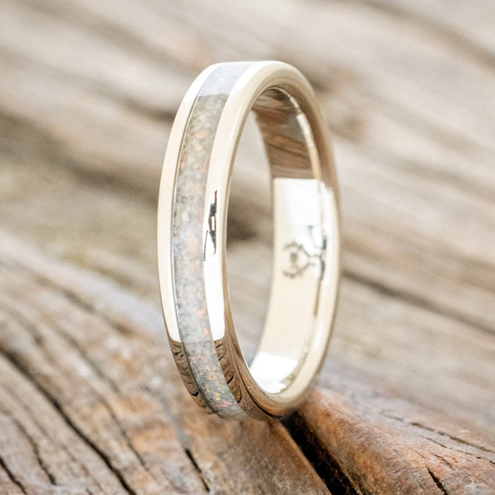14K White Gold / 4mm