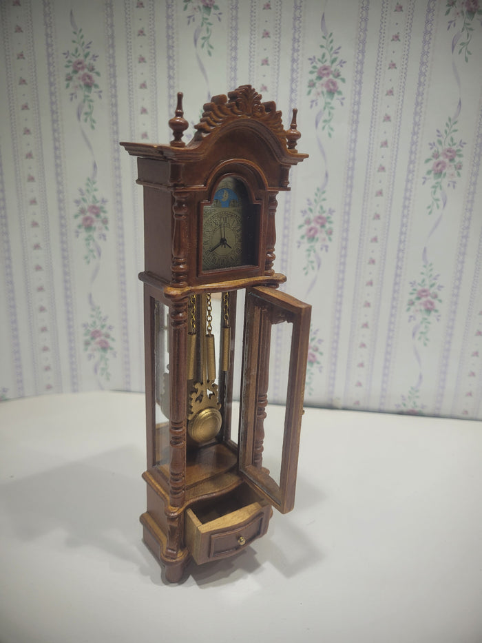 Grandfather Clock Light Wood by JBM