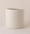 Oyster Earthenware Pot (25cm)